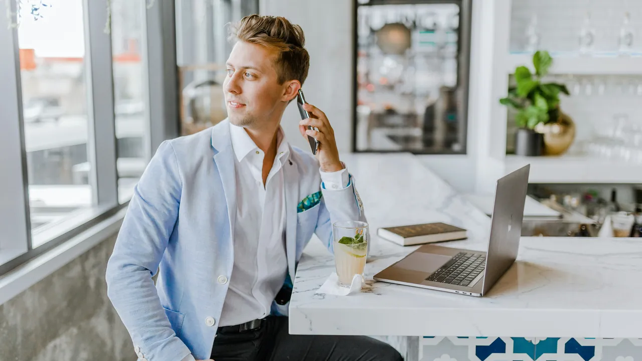 Analyse de données commerciales sur ordinateur portable